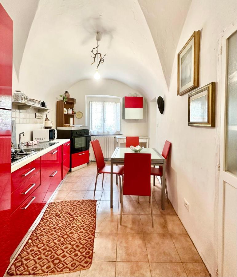 Out Finish Villa Cassi Finale Ligure Luaran gambar